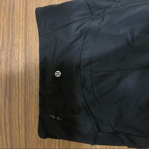 Lululemon black/mesh leggings